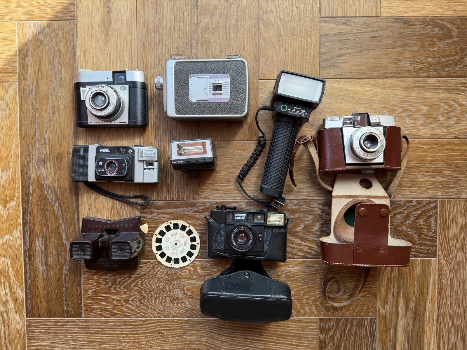 Partij vintage camera’s, View-Master, filmcamera & flitsers, Ophalen of Verzenden, Gebruikt, Compact, Kodak