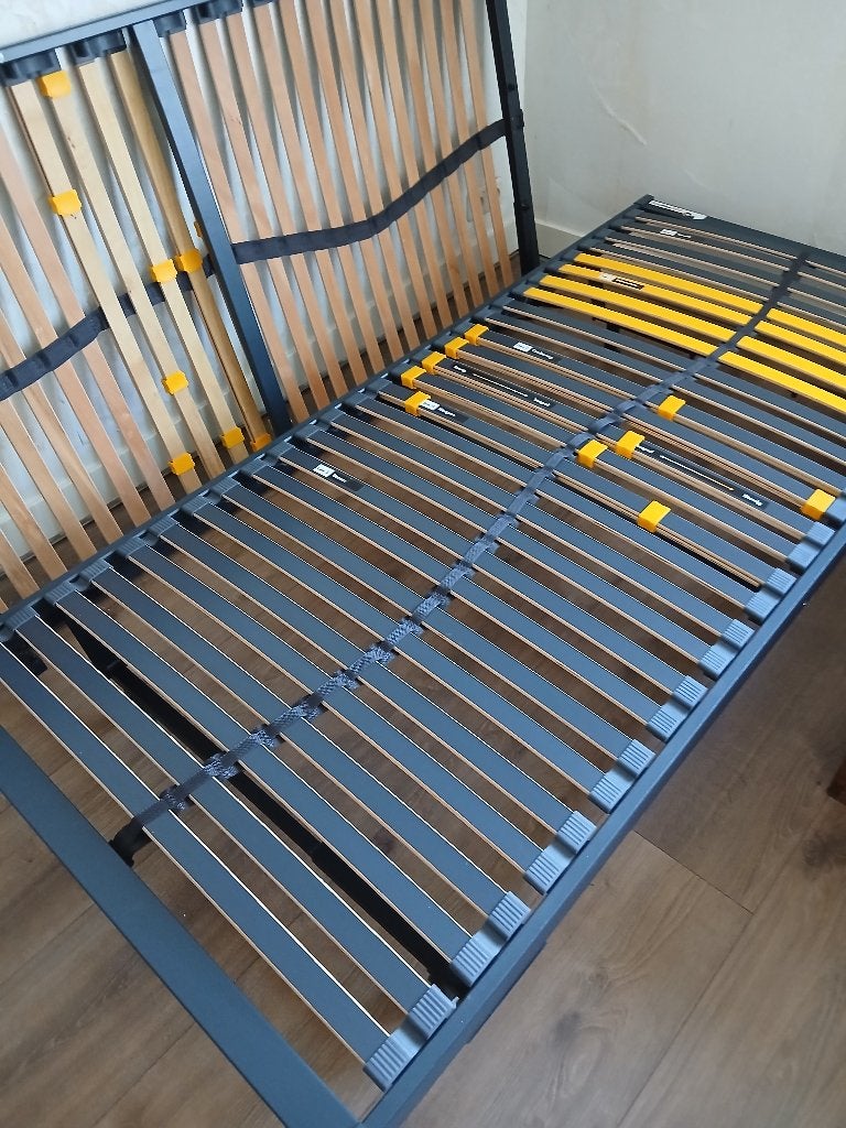 Boss flex lattenbodem 400 vlak op poten 90 x 200 (2 stuks), Ophalen, 90 cm, Eenpersoons, Zo goed als nieuw