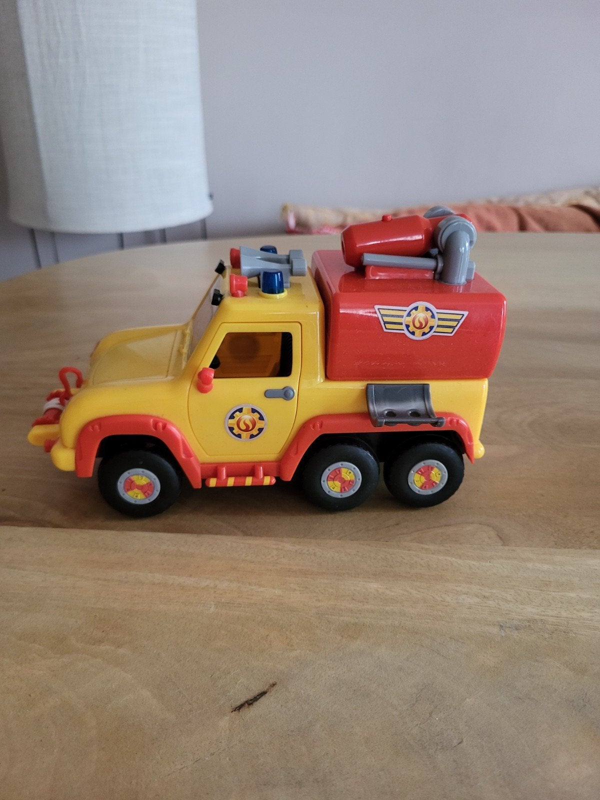 Auto brandweerman sam met licht en alarm, Kinderen en Baby's, Speelgoed | Speelgoedvoertuigen, Ophalen of Verzenden