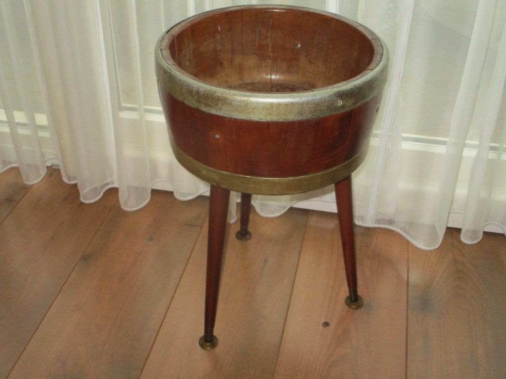 Vintage Bloempot op 3 poten,v.a 35,00e, Tuin en Terras, Ophalen, Gebruikt, Rond, Binnen
