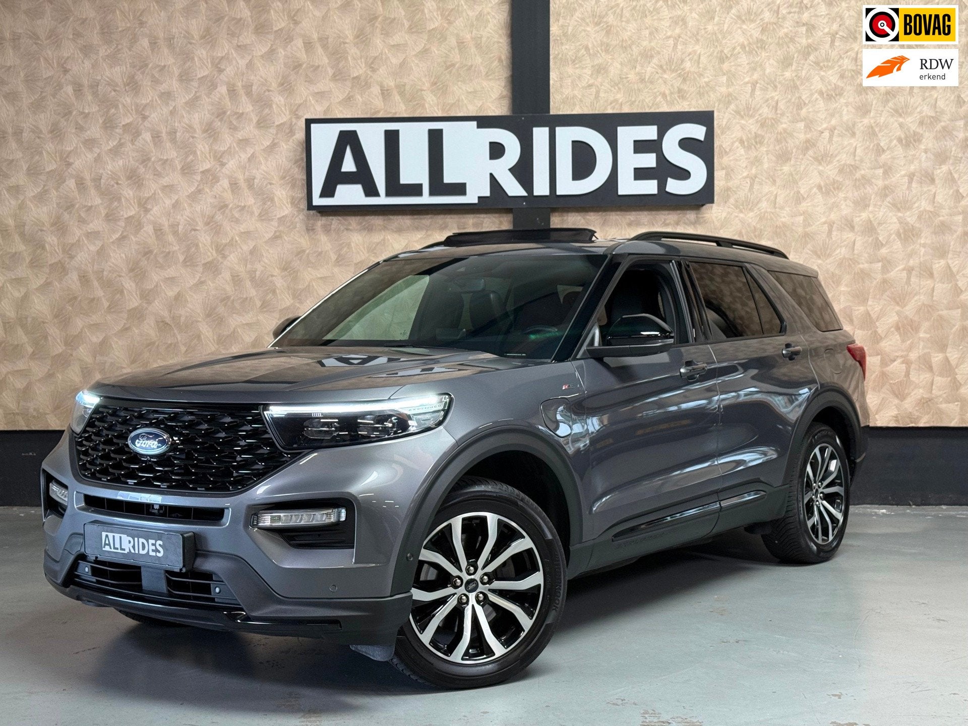 Ford EXPLORER 3.0 V6 EcoBoost PHEV ST-Line | Pano | Massage, Auto's, Ford, Automaat, Dealer onderhouden, Gebruikt, 2441 kg