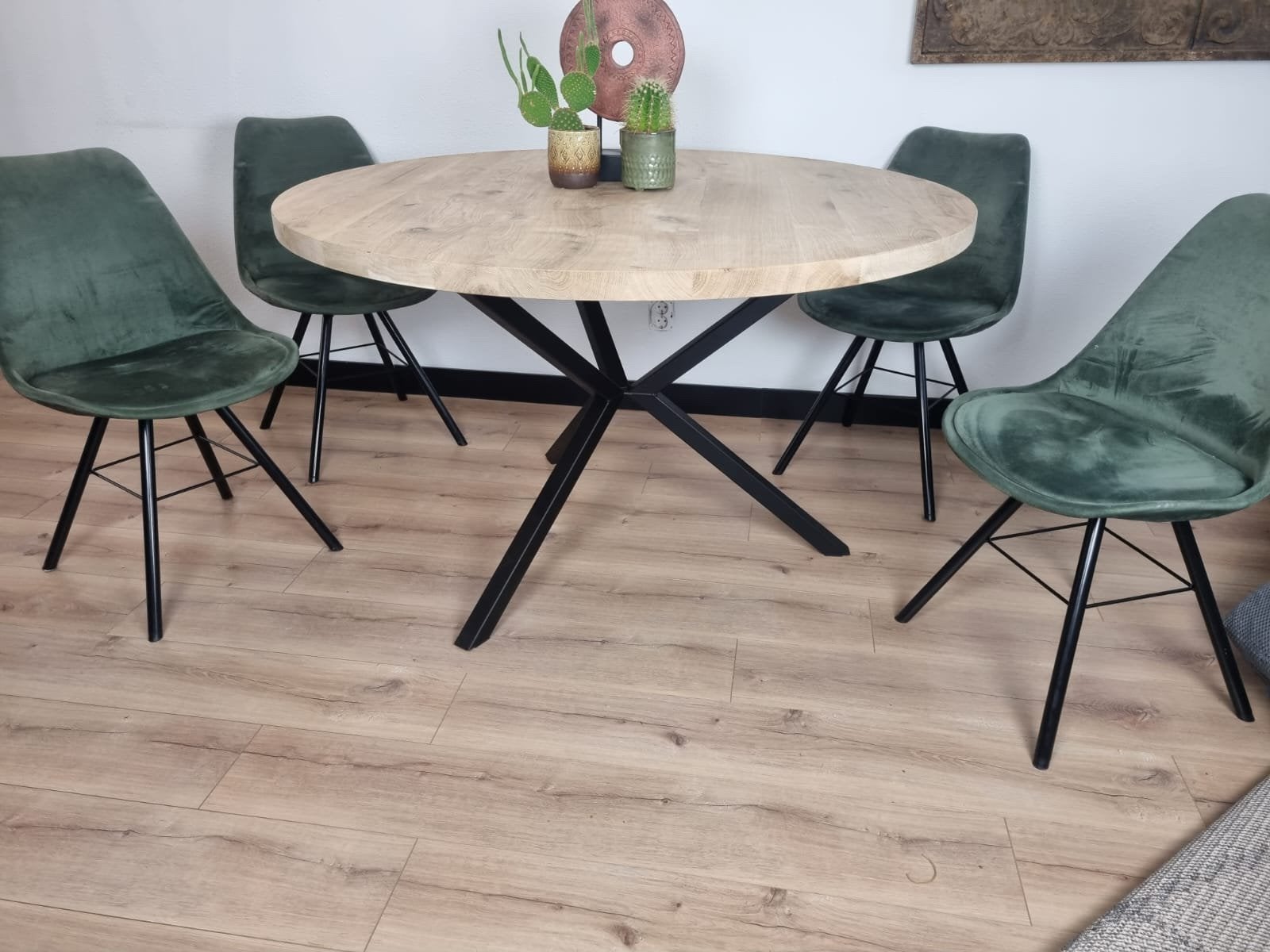 Foto 8 van Eiken ronde eettafel tafel bureau GRATIS BEZORGD Eikenhout