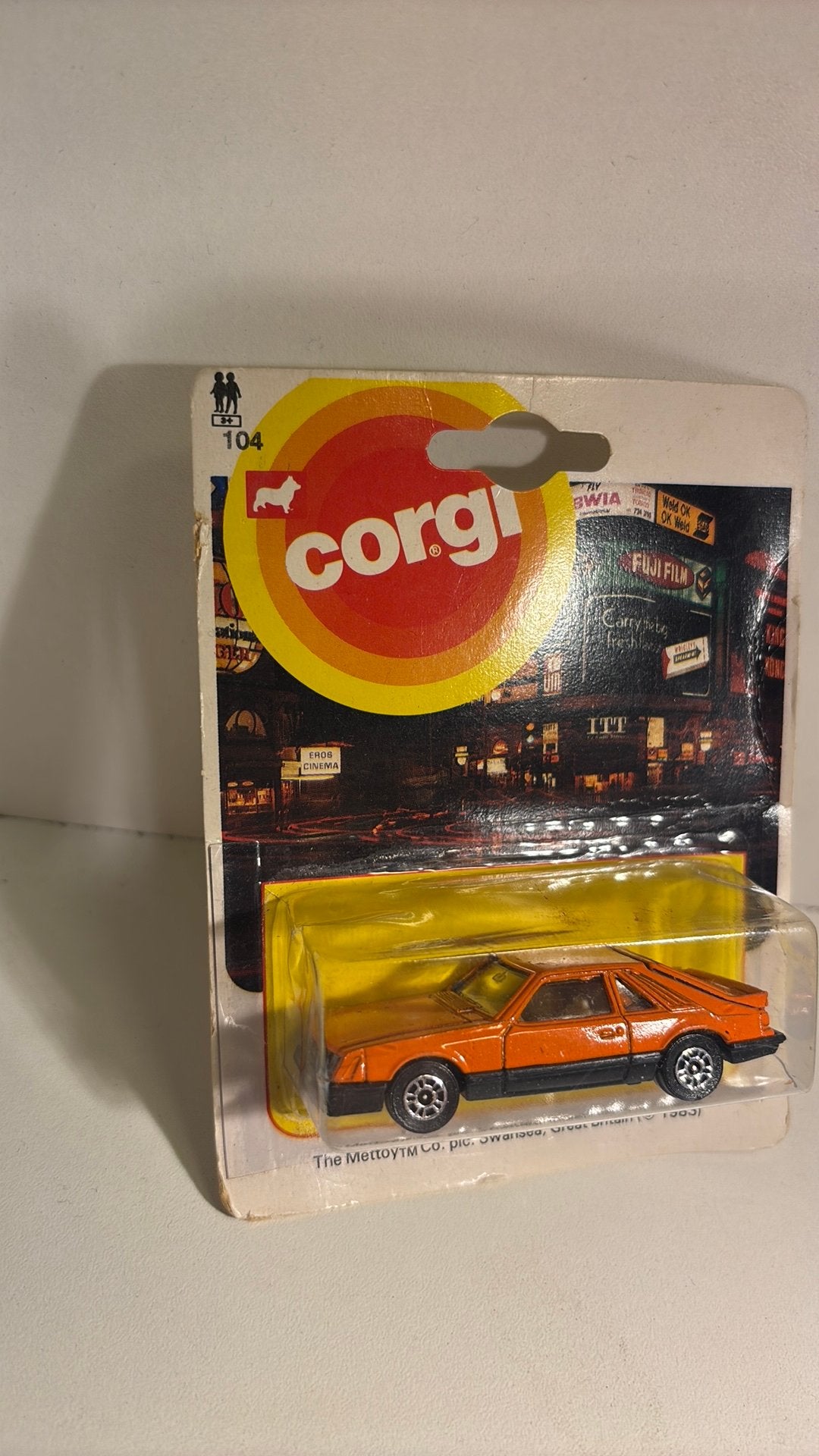 Ford mustang cobra corgi 1.64, Auto, Ophalen of Verzenden, A, A