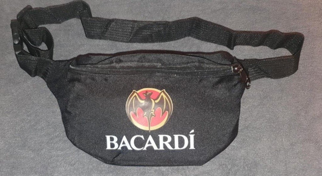 Bacardi heuptasje. Ideaal voor festivals, vakantie, Ophalen of Verzenden, Nieuw, Gebruiksvoorwerp