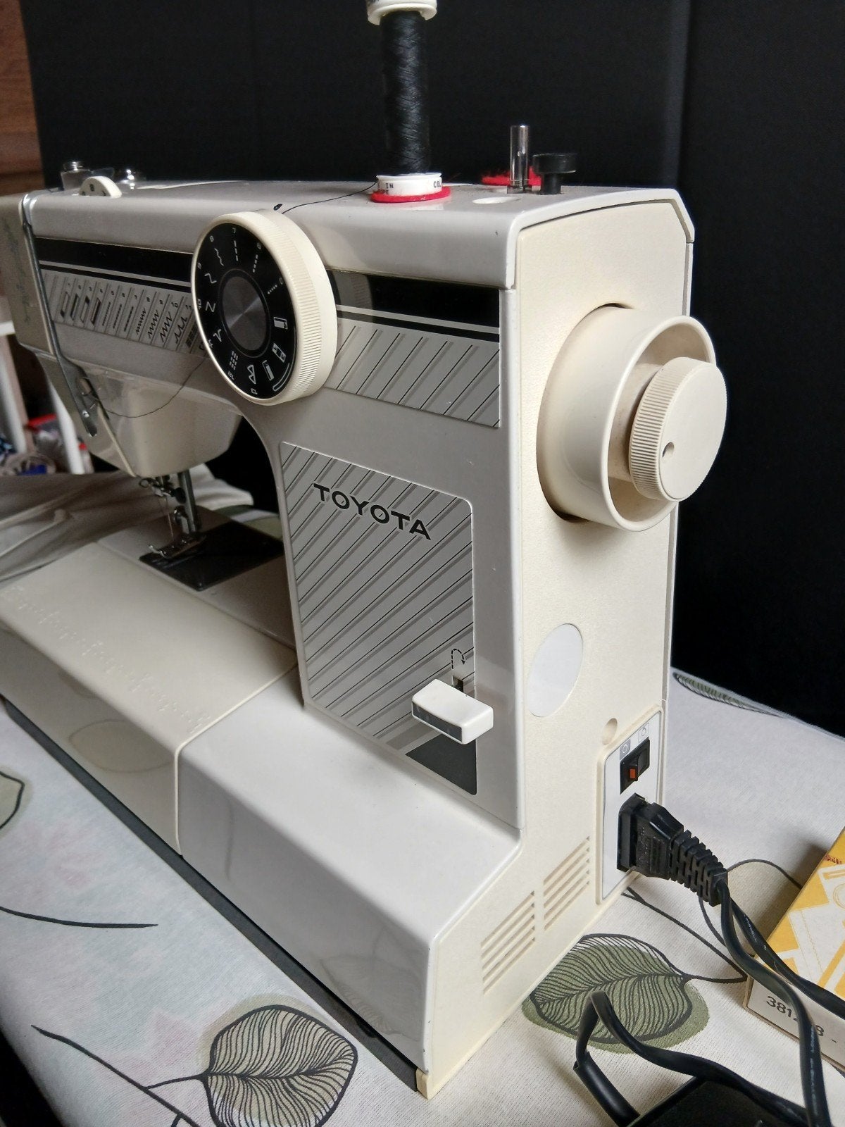 Toyota naaimachine, Ophalen, Gebruikt, Naaimachine, Overige merken