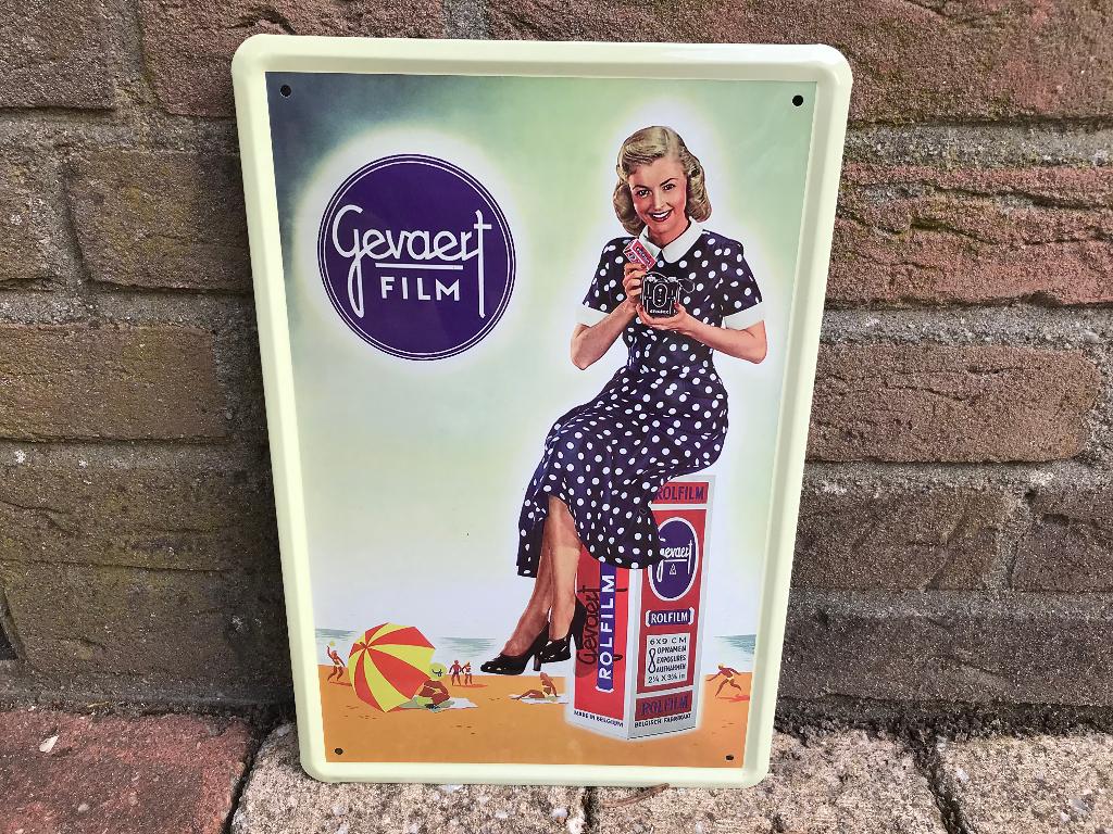 Reclamebord AGFA Gevaert Film 20x30, Ophalen of Verzenden, Zo goed als nieuw, Reclamebord