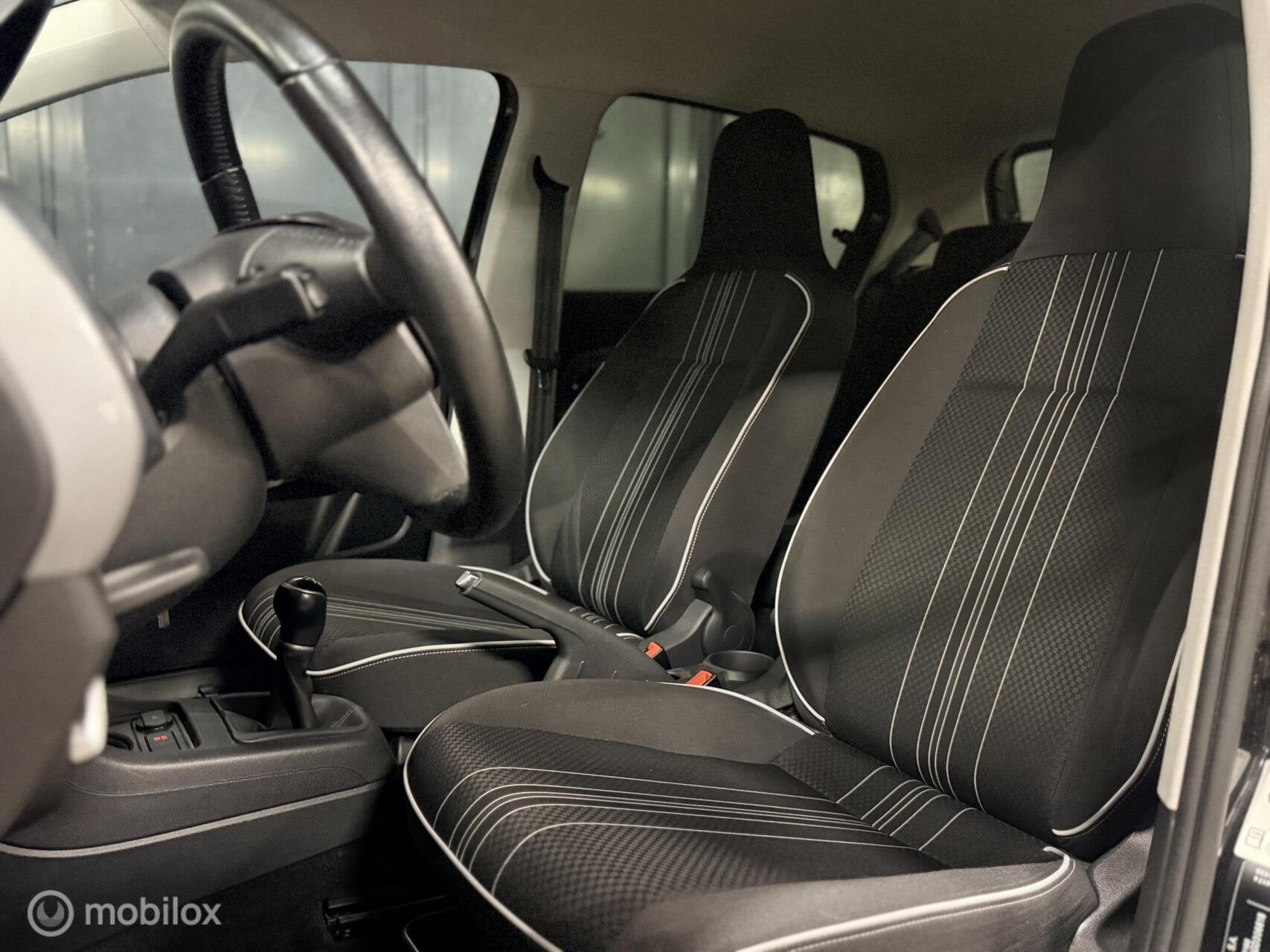 Seat Mii 1.0 FR Cruise/stoelverwarming/airco/pdc 5 drs 75pk, Voorwielaandrijving, Gebruikt, Euro 6, 4 stoelen