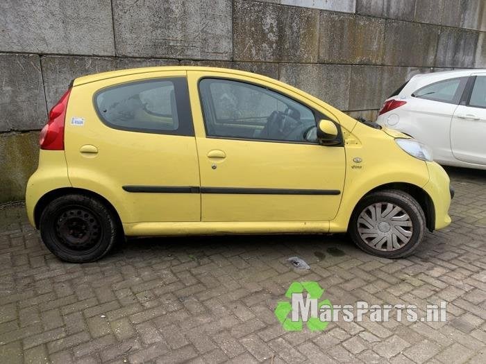 Dorpel rechts van een Peugeot 107 (KBL), Gebruikt, -, -, Ophalen of Verzenden