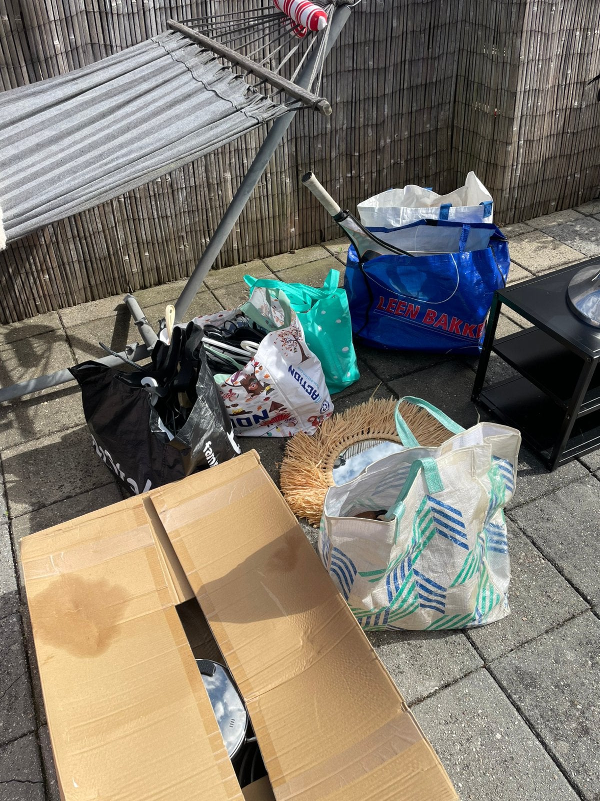 Rommelmarkt partij, Ophalen, Zo goed als nieuw