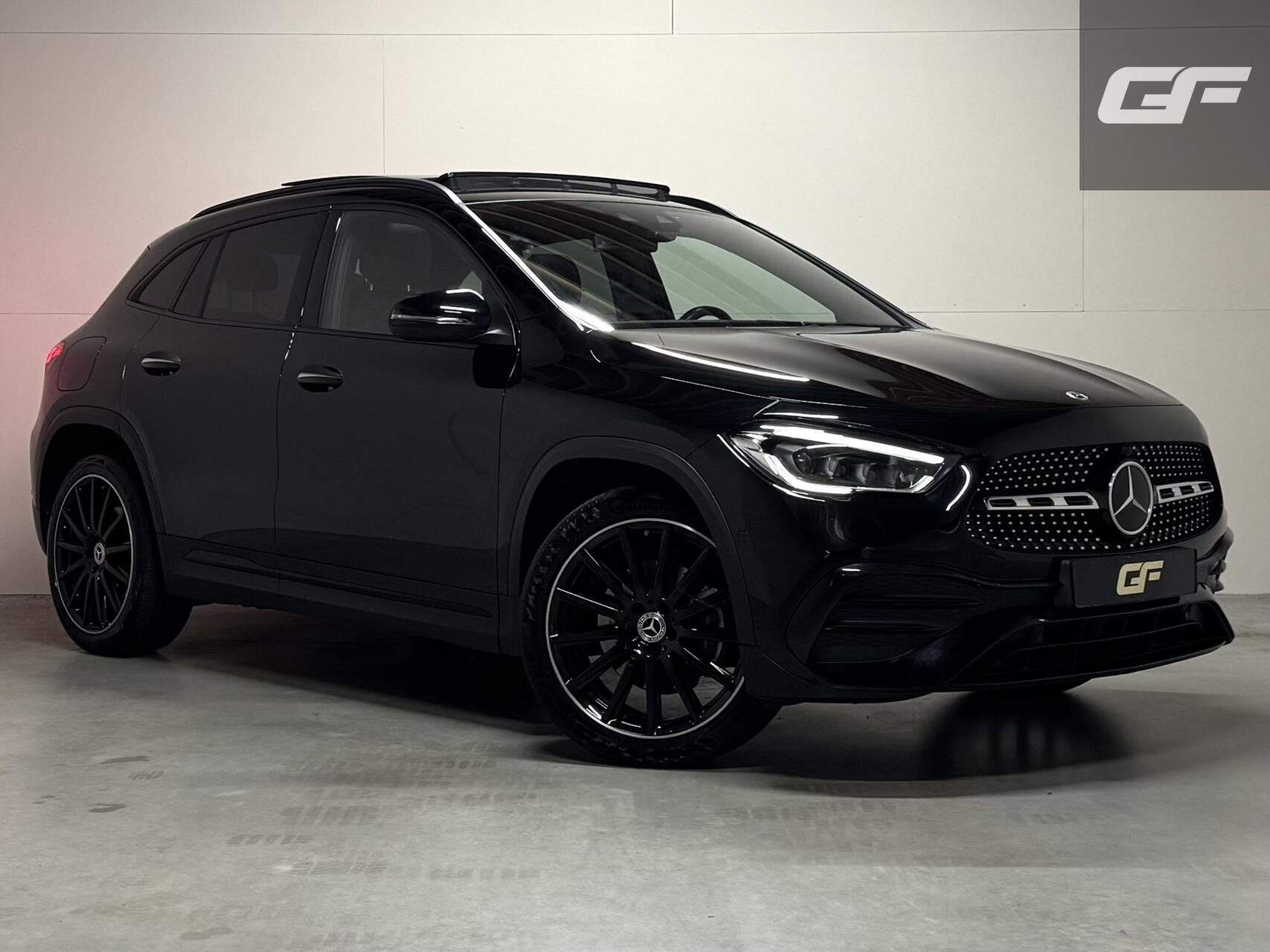 Mercedes GLA-klasse 250e AMG Pano Sfeer CarPlay ACC Stoelver, Auto's, 77 km/l, Gebruikt, Zwart, Met garantie (alle)