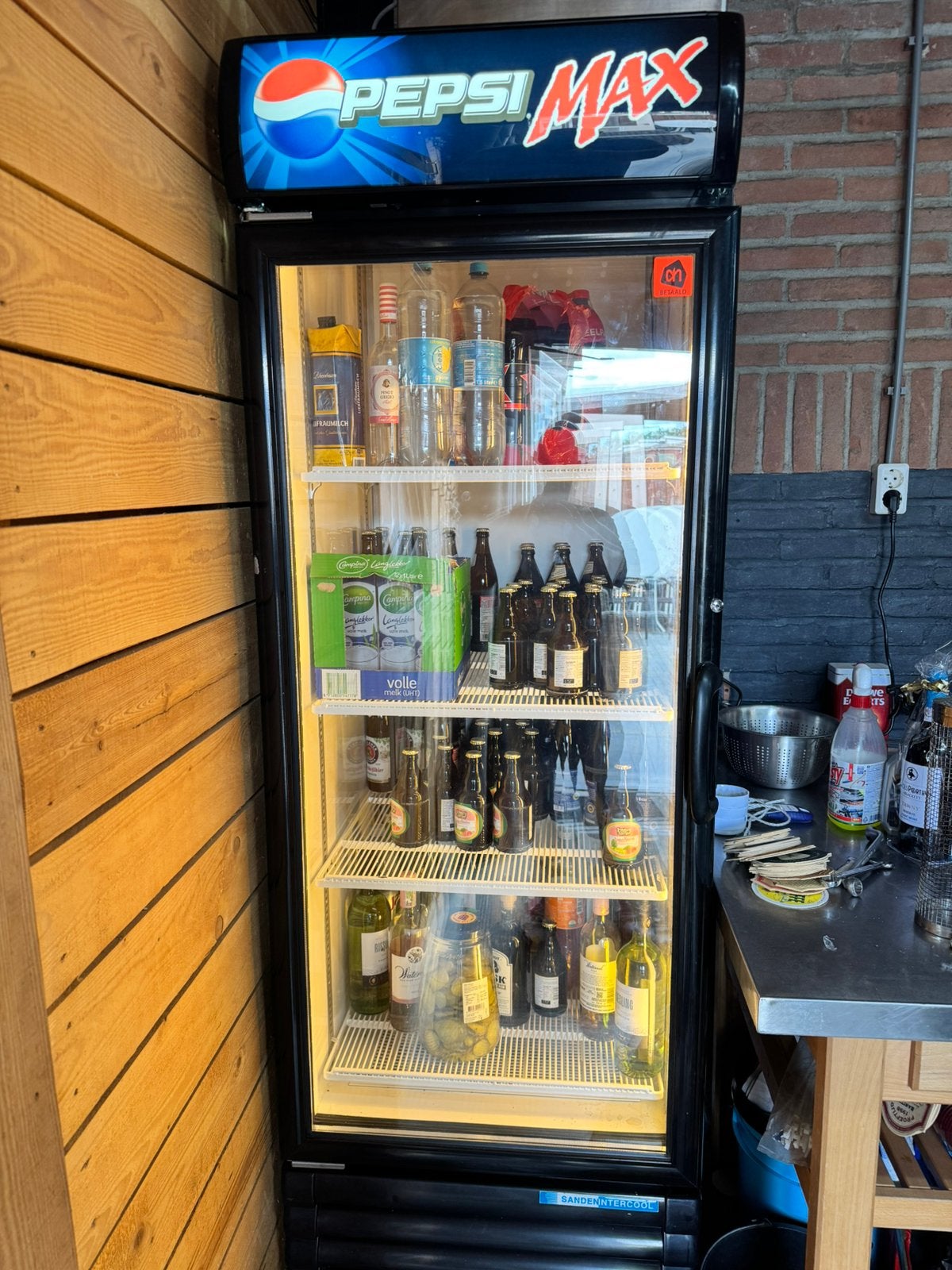 Glasdeur koelkast horecakoelkast, Witgoed en Apparatuur, Ophalen, Zonder vriesvak, Sanden intercool pepsi, 200 liter of meer