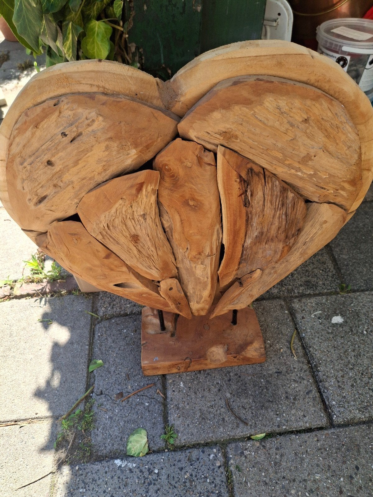 Houten hart sculptuur op sokkel - Handgemaakt, Antiek en Kunst, Kunst | Beelden en Houtsnijwerken, Overige onderwerpen, Ophalen of Verzenden