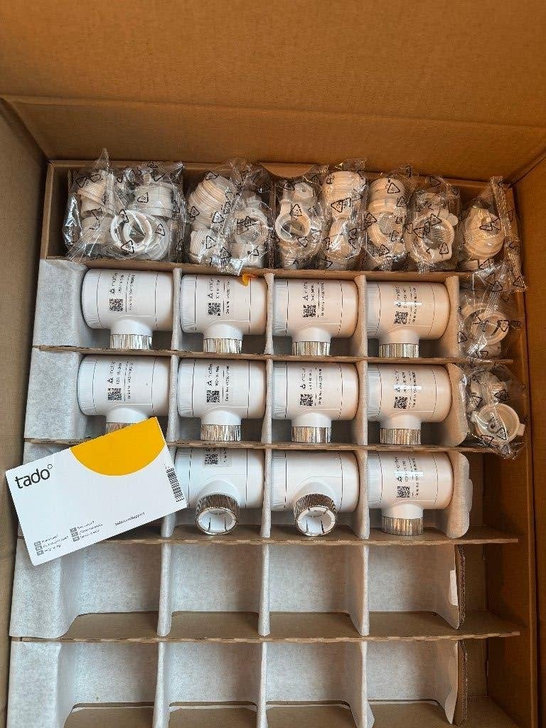 TADO X Slimme Radiatorknop - 11 Stuks - NIEUW, Ophalen of Verzenden, Slimme thermostaat, Nieuw