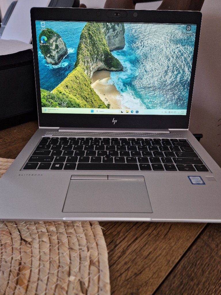 HP EliteBook 830 G5, 2 tot 3 Ghz, HP >, 13 inch, Intel Core i5 processor