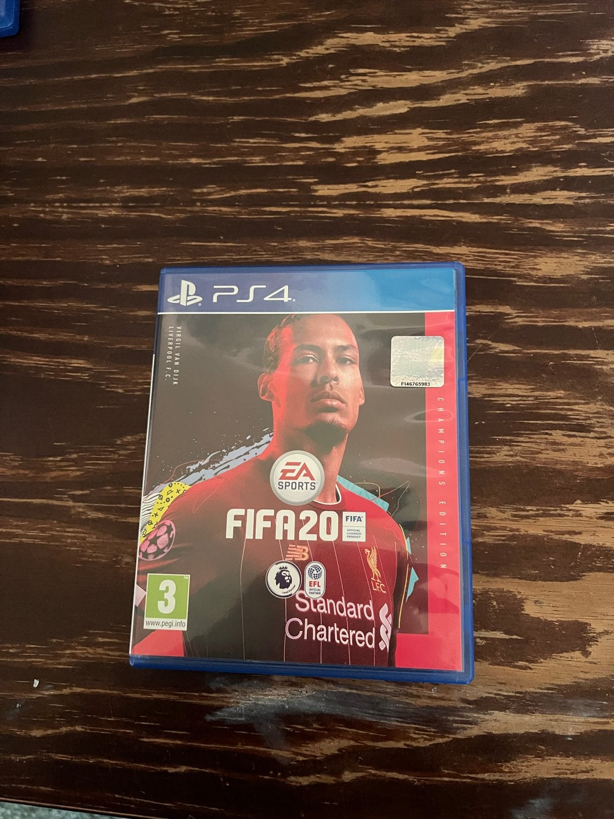 FIFA 20 Champions Edition PS4 - Voetbalgame, Spelcomputers en Games, Games | Sony PlayStation 4, Zo goed als nieuw, Sport, 3 spelers of meer