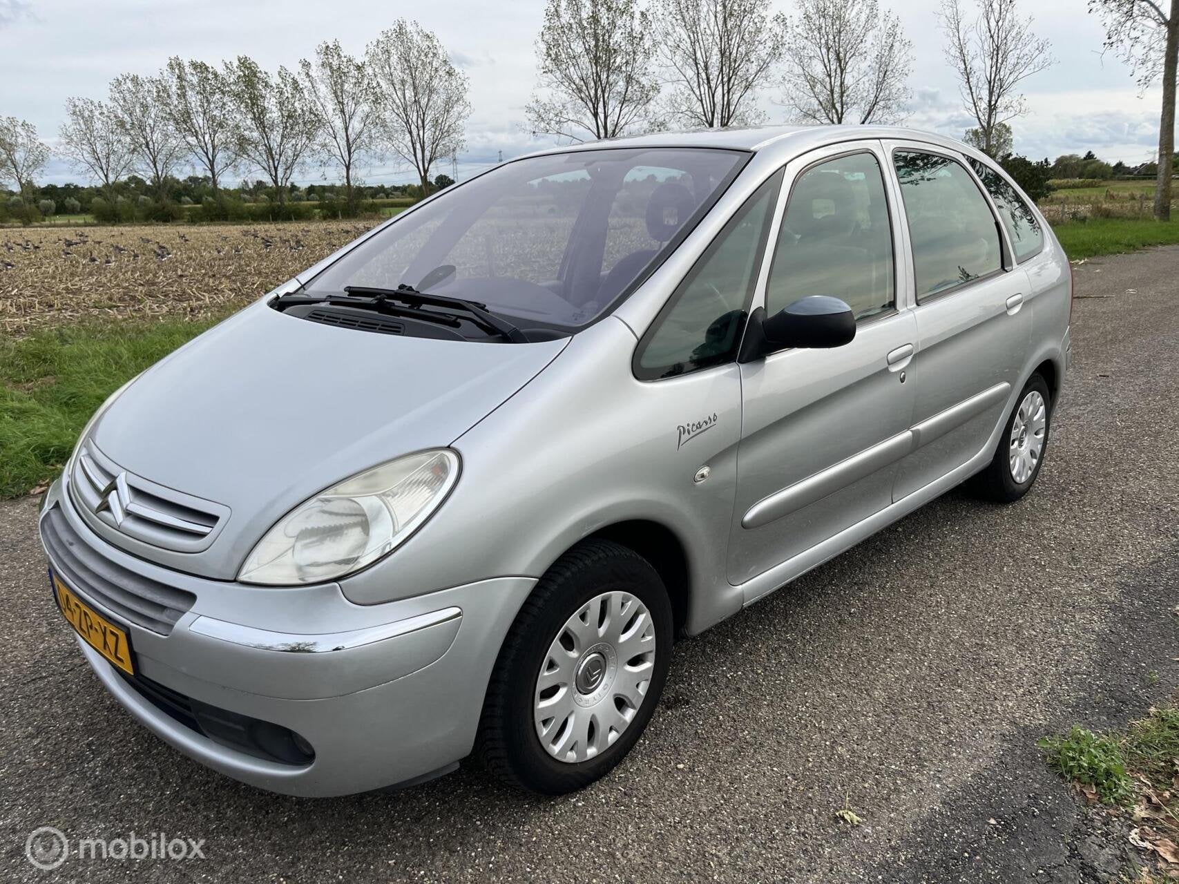Citroen Xsara Picasso 1.6i-16V Image / Apk 2-2027 / 219 Dkm, Voorwielaandrijving, Stof, 4 cilinders, 1200 kg