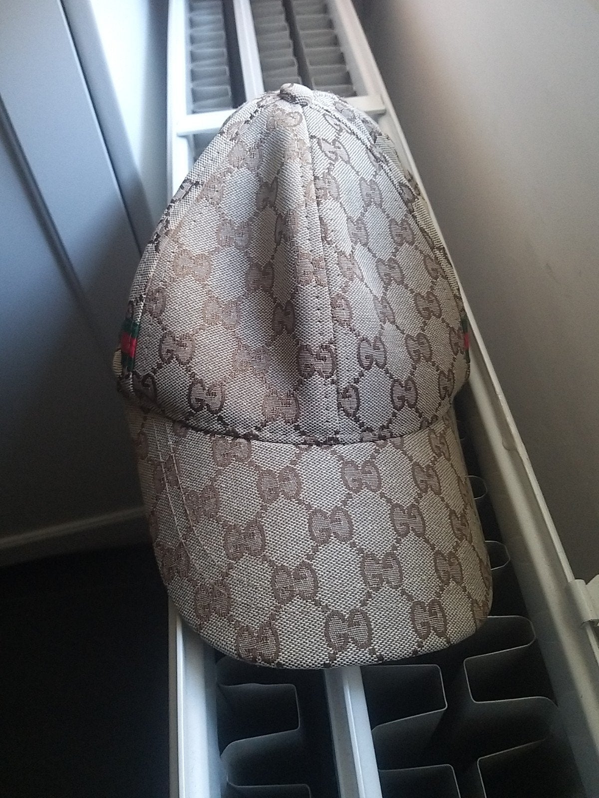 Gucci pet met GG-monogram en Web-detail, Pet, Gucci, Gedragen, One size fits all