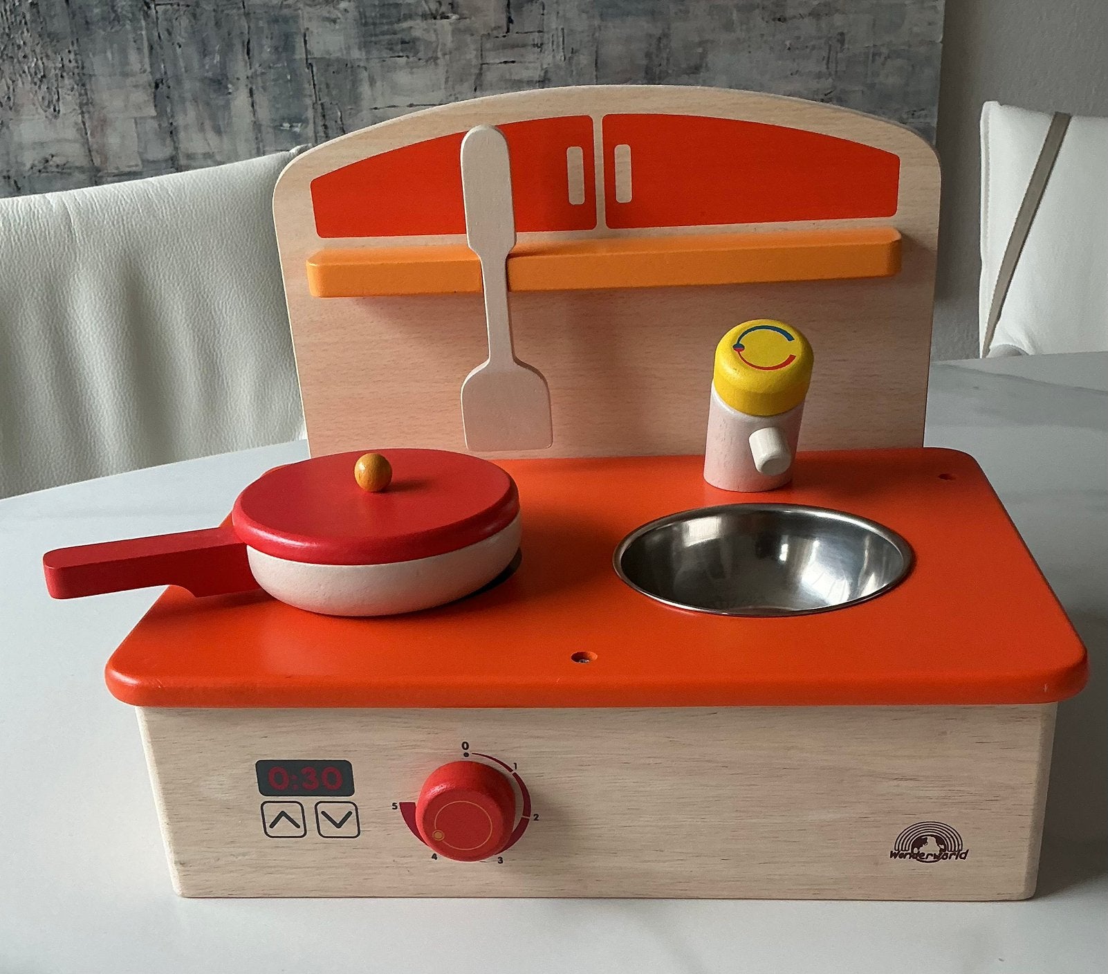 Houten keukentje. 34/24, Kinderen en Baby's, Ophalen, Zo goed als nieuw