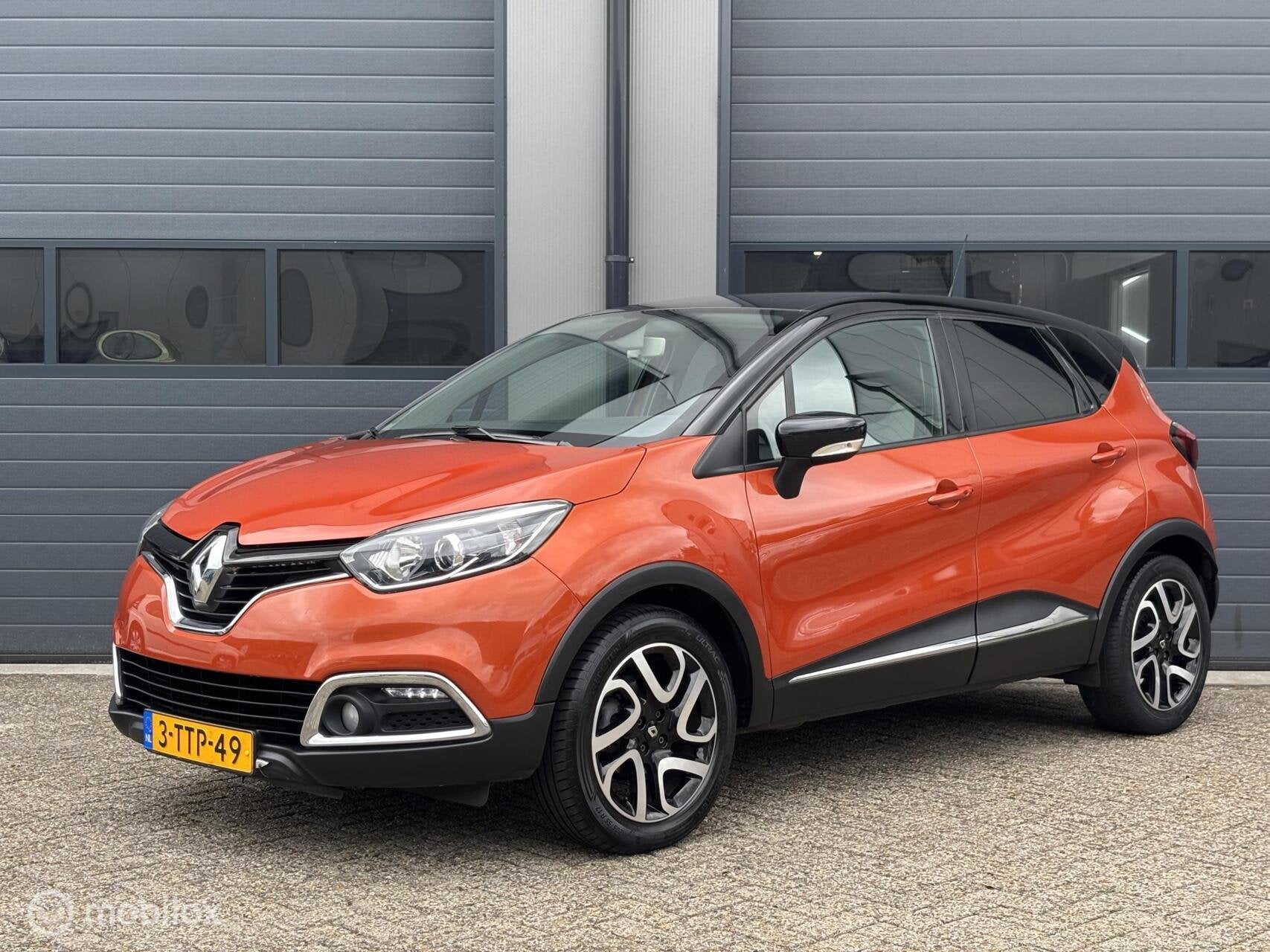 Foto 4 van Renault Captur 0.9 TCe Dynamique Uitvoering _ 1Ste Eigenaar