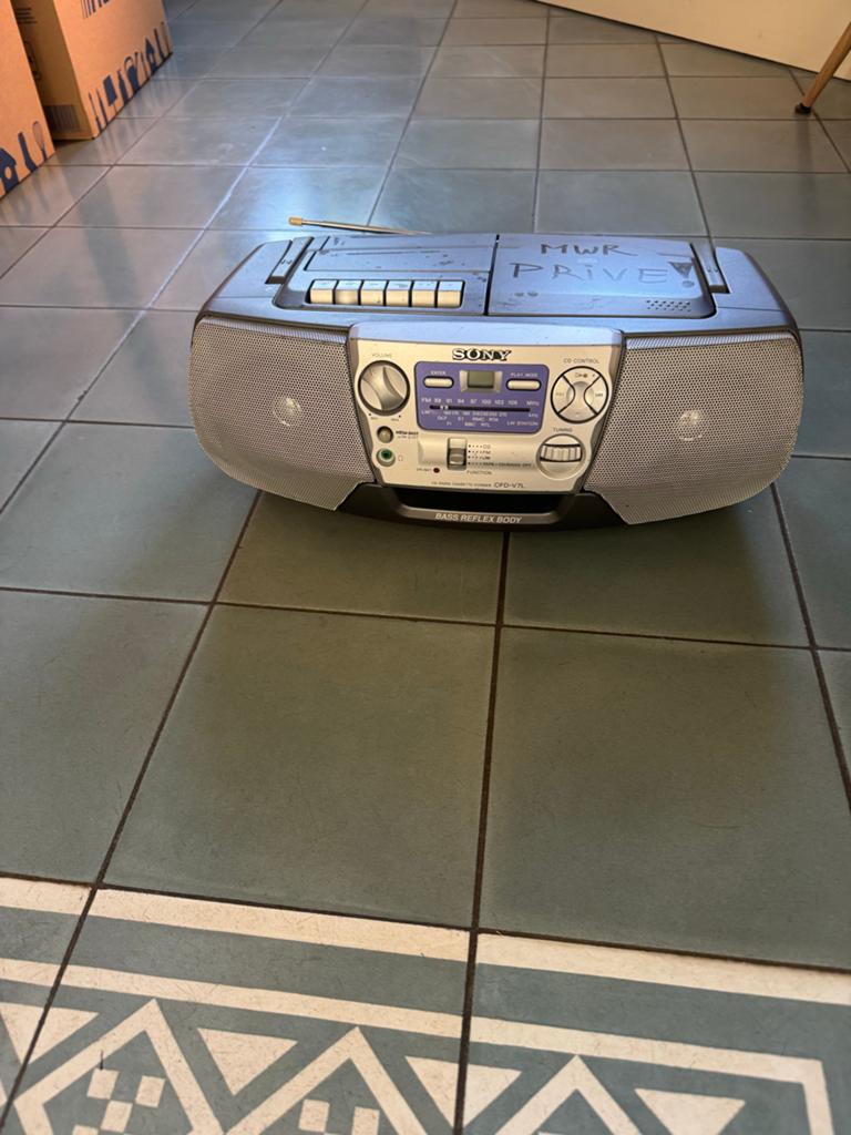 Sony CD-speler met radio en cassettedeck, Audio, Tv en Foto, Radio's, Ophalen, Gebruikt, Radio, Met cd-speler
