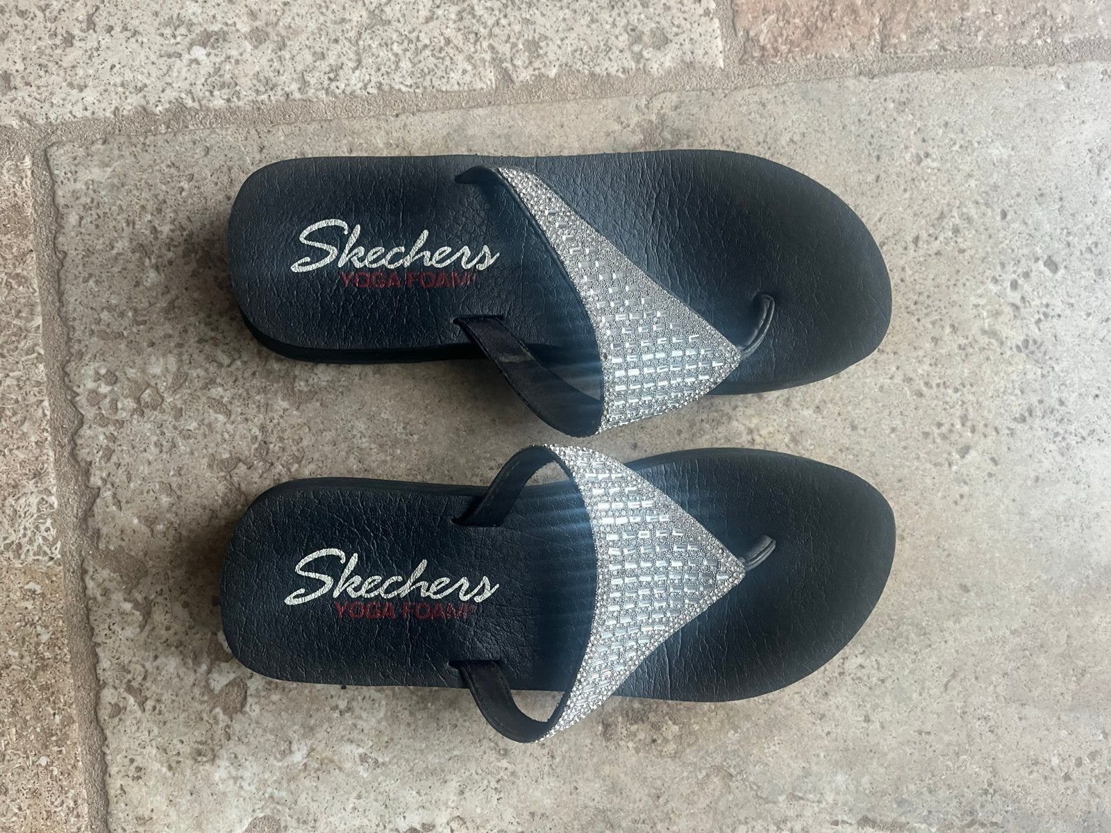Skechers Yoga Foam Slippers Maat 39, Ophalen, Gedragen, Zwart, Slippers