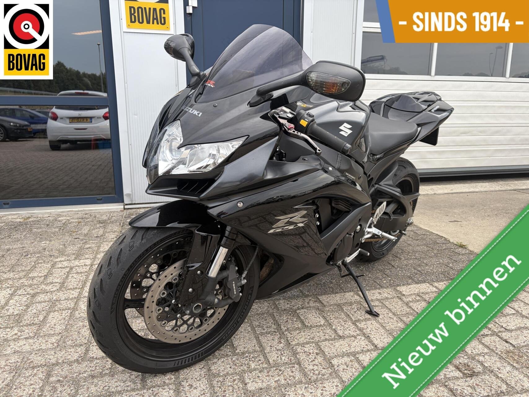 Suzuki GSX R 750 zwart slechts 30 dkm, Motoren, Motoren | Suzuki, 300 Takatsuka-Cho, Chuo-ku, Hamamatsu-shi, Shizuoka, Bedrijf