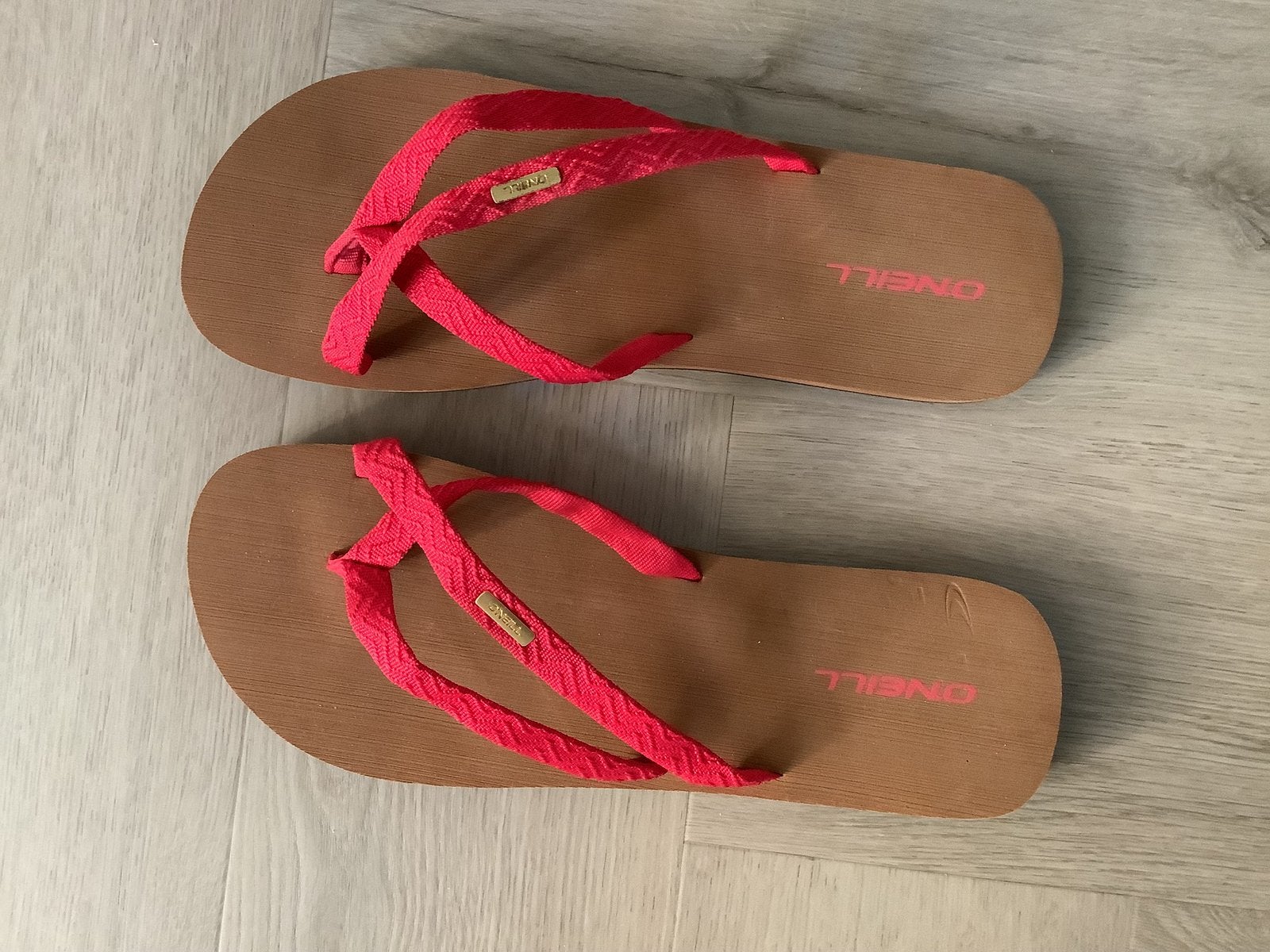 Slippers O’Neill ditsy strap bloom maat 41 teenslippers, Ophalen of Verzenden, Nieuw, Rood