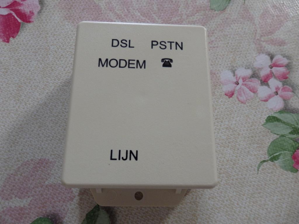 ADSL Splitter, Telecommunicatie, ISDN en ADSL, Ophalen of Verzenden, Nieuw, Splitter