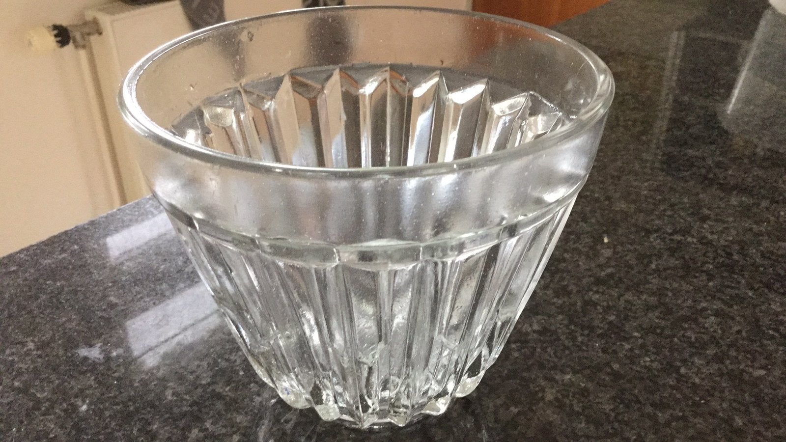Oude glazen puddingvorm - Druiventrosje  - Persglas, Ophalen of Verzenden