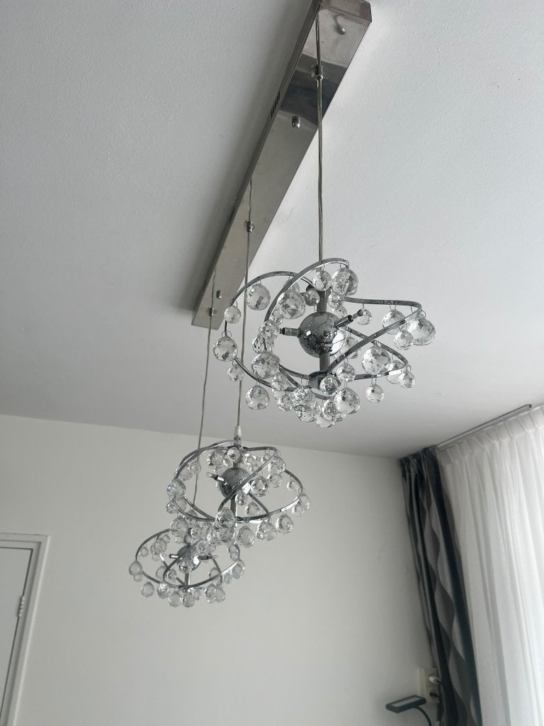 2 hanglampen met kristallen hangers - zo goed als nieuw, Ophalen, Zo goed als nieuw, Metaal, Modern, elegant