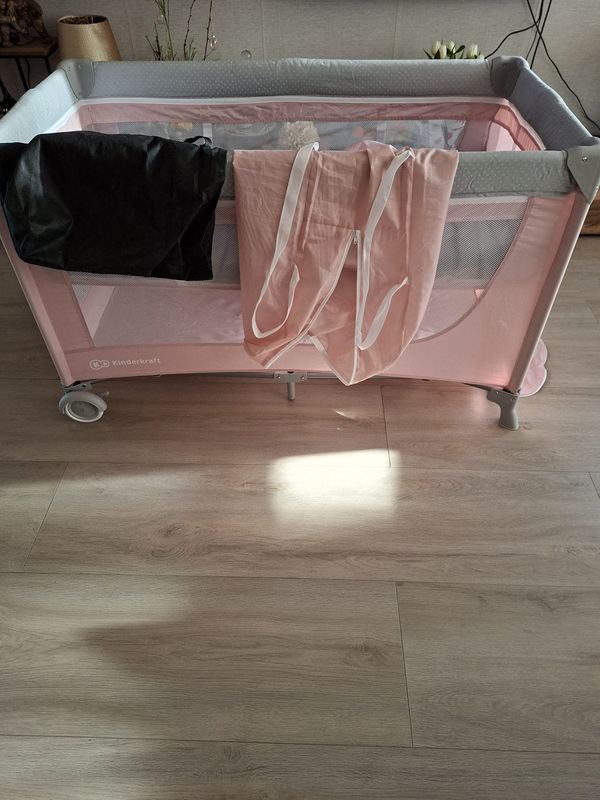 Kinderkraft Reisbedje / Campingbedje, Ophalen of Verzenden, Zo goed als nieuw, Reisbedje