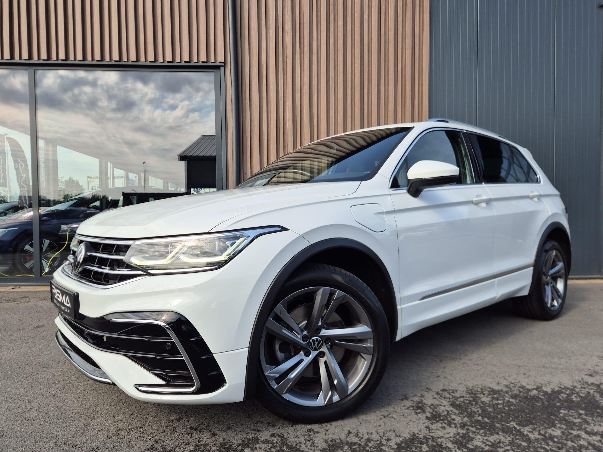 Volkswagen Tiguan 1.4 TSI eHybrid R-Line Business | BTW | IQ, 1716 kg, Stof, Euro 6, 4 cilinders