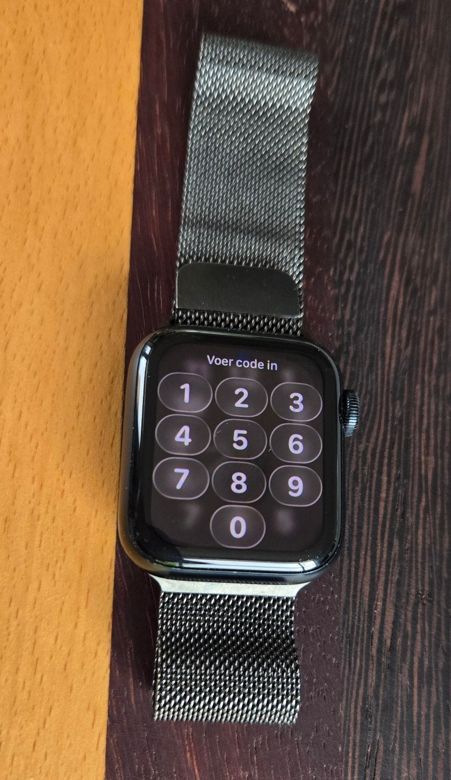 Apple Watch SE Gen2 40mm Midnight met Milanees bandje, Ophalen of Verzenden, Zo goed als nieuw, Zwart, IOS