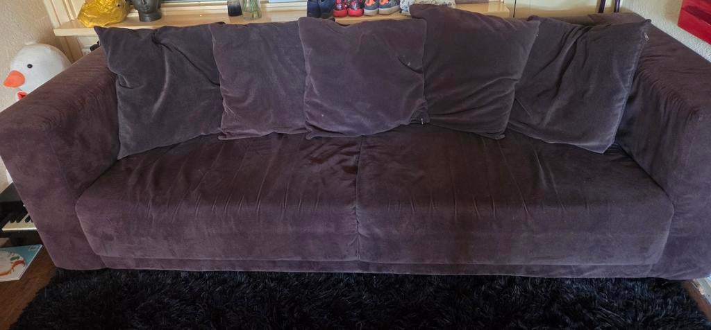 Comfortabele Grijze driezitsbank Gratis, Huis en Inrichting, Banken | Bankstellen, Ophalen, Gebruikt, Driepersoons, 75 tot 100 cm