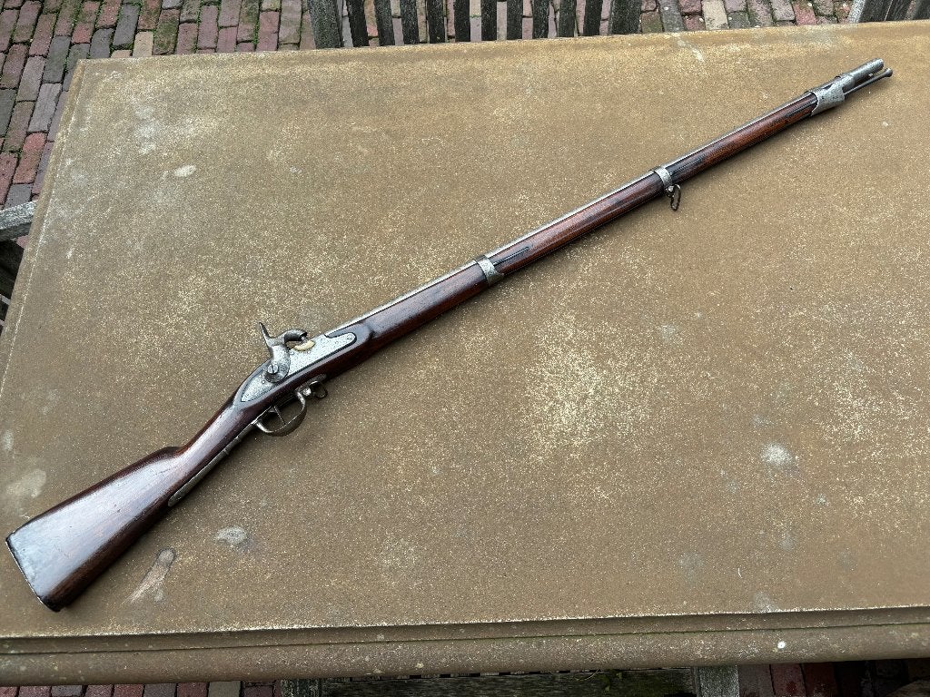 Antiek Nederlands geweer M1815, Ophalen, Landmacht, Nederland, Zwaard of Sabel