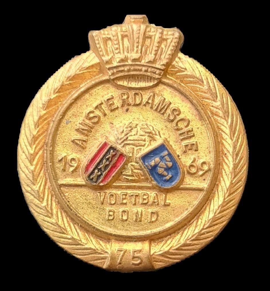 Amsterdamsche Voetbalbond 1969 speld, Verzenden, Nieuw, Sport, Speldje of Pin