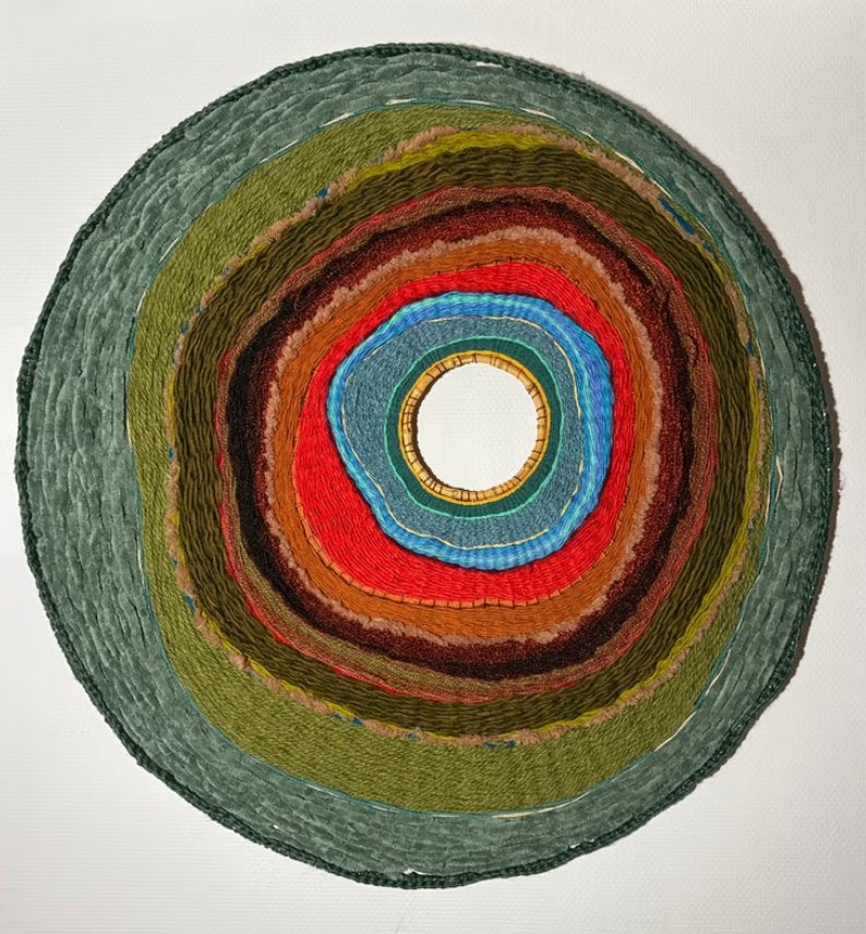 Wandobject Mandala 'Dobbe' - handgemaakt, Verzenden, Eigen ontwerp, Meerkleurig, Textiel