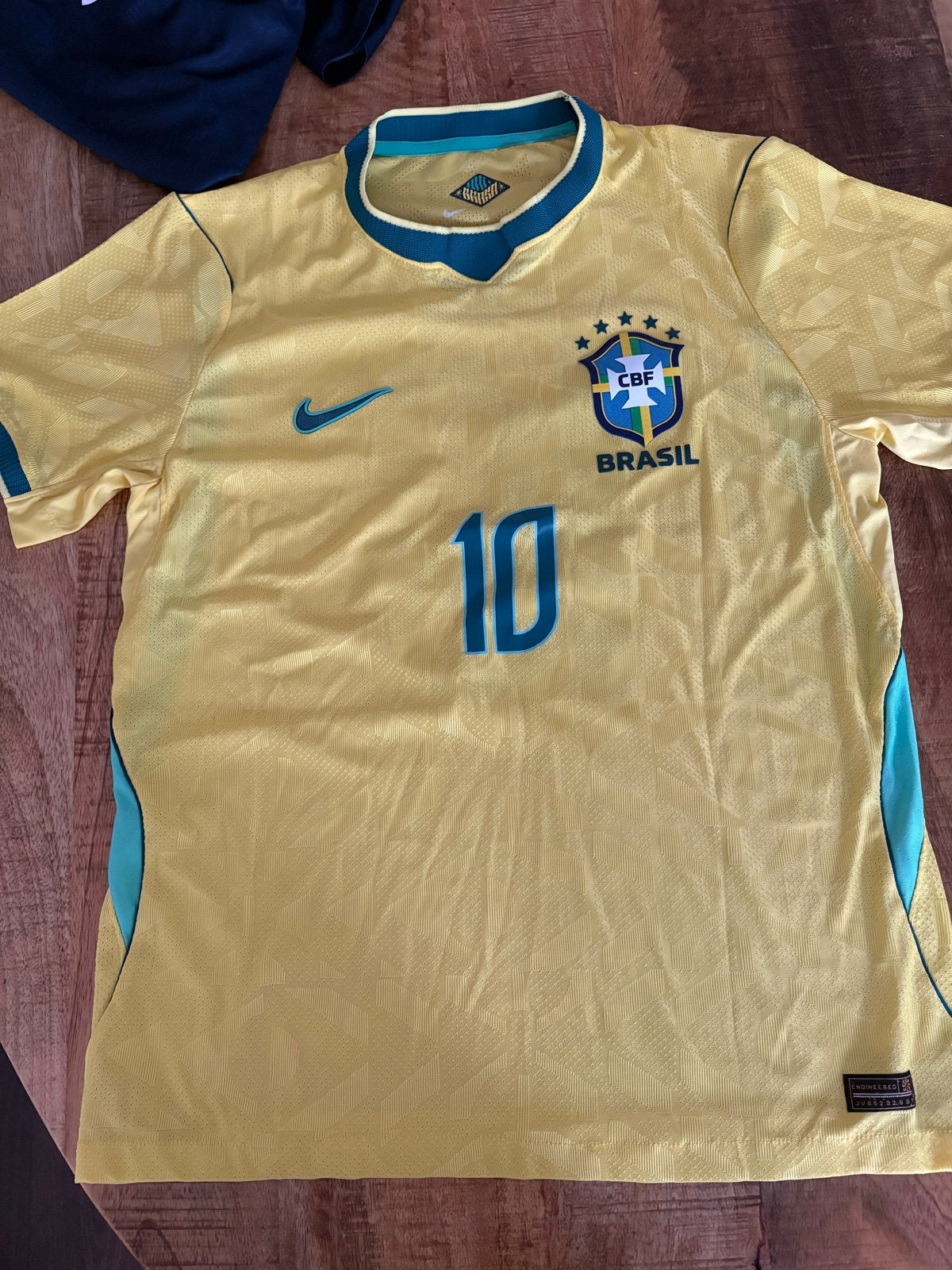 Brazil Neymar Jr. Thuisshirt Maat L, Maat M, Ophalen of Verzenden, Zo goed als nieuw, Shirt