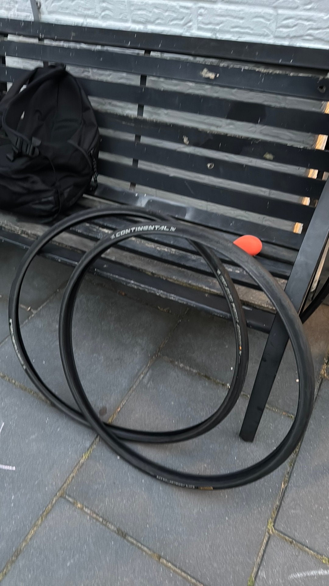 Banden continental 28inch, Fietsen en Brommers, Fietsonderdelen, Ophalen of Verzenden, Zo goed als nieuw