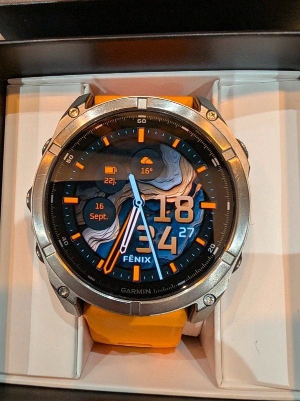 Garmin fenix 8 51mm titanium amoled, Sieraden, Tassen en Uiterlijk, Garmin fenix, Oranje, Ophalen of Verzenden, Zo goed als nieuw