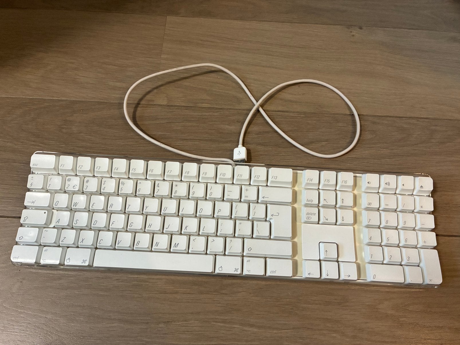 Vintage Apple A1048 toetsenbord USB, Computers en Software, Vintage Computers, Ophalen, Apple Macintosh