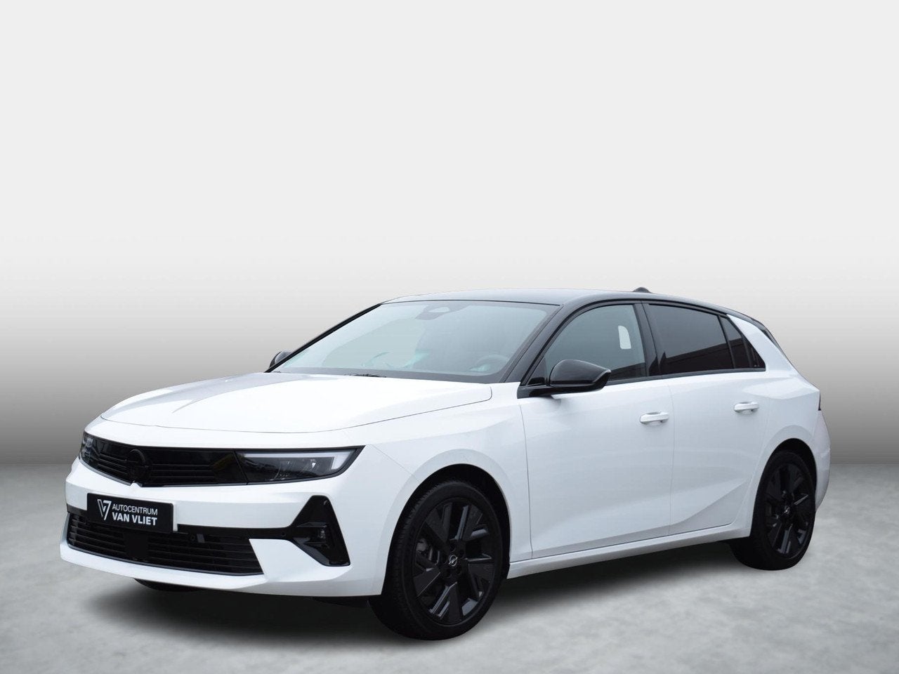 Opel Astra Electric 54 kWh GS | NAVI | 18" LICHTMETALEN VELG, Automaat, Gebruikt, 156 pk, Astra