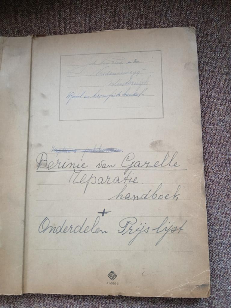 Werkplaats boek Berini van Gazelle, laura motor, Ophalen of Verzenden