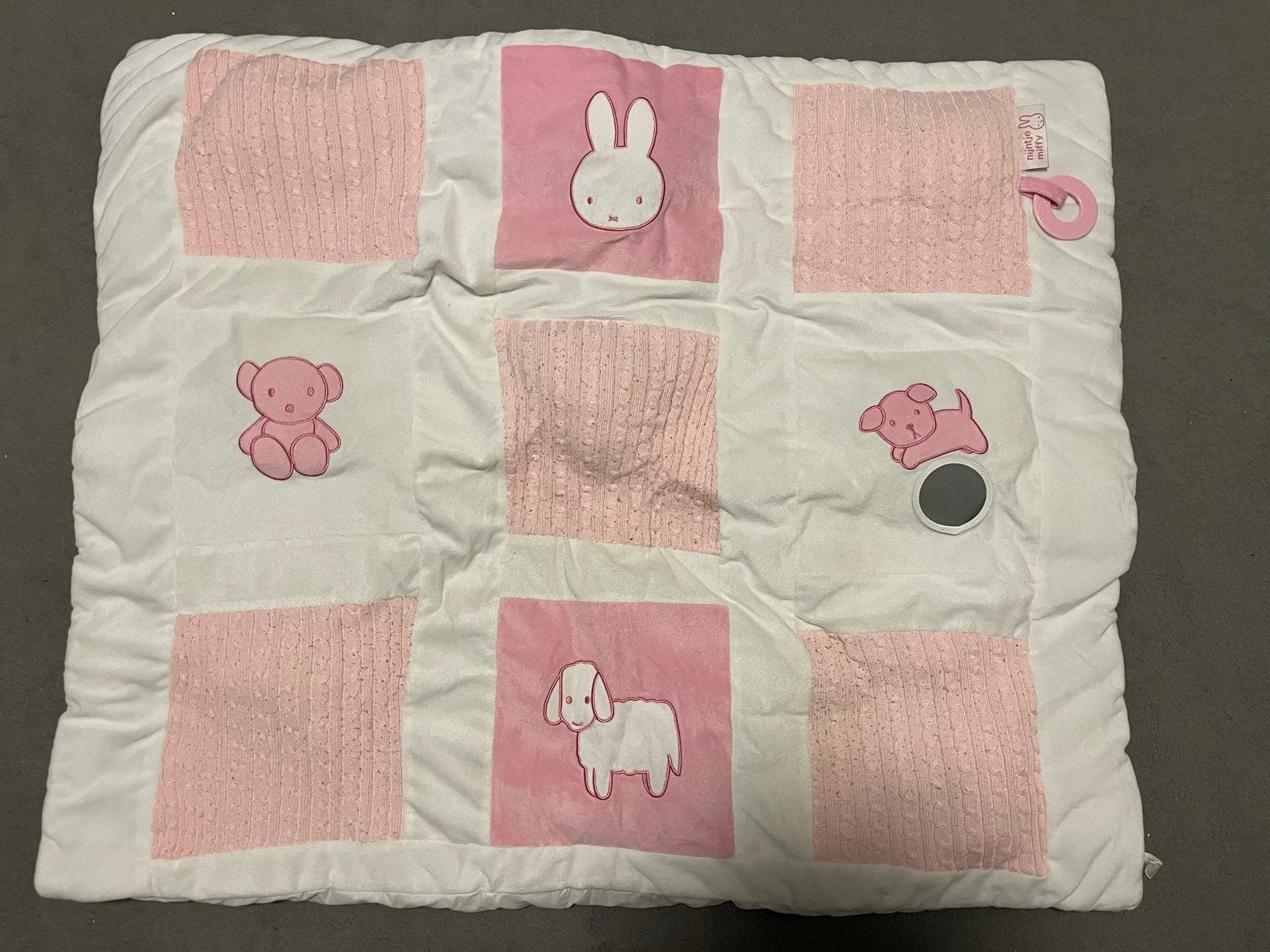 Boxkleed Nijntje - Zacht Roze Speelkleed voor Baby, Ophalen of Verzenden, Gebruikt, Speelkleed