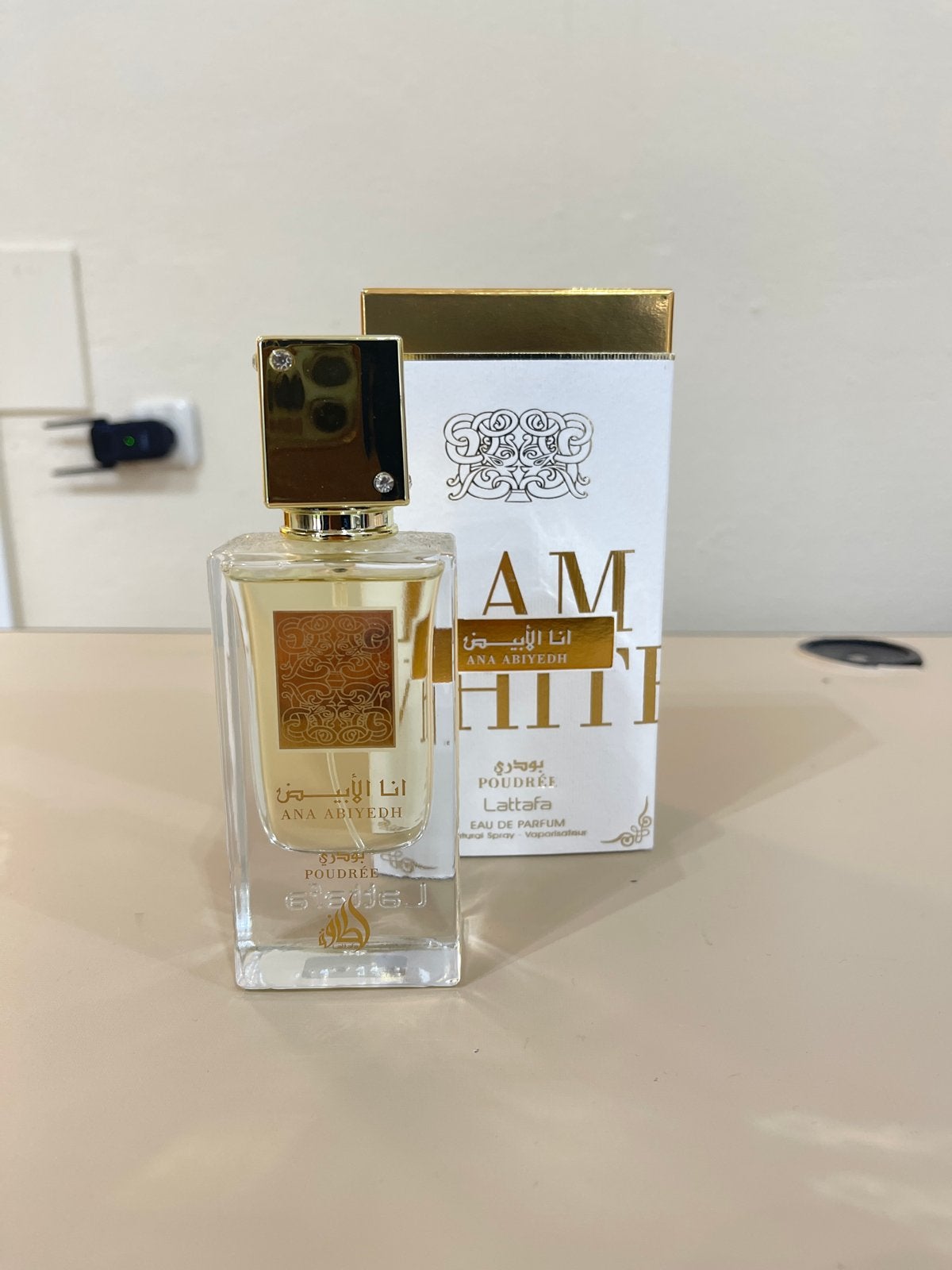 Lattafa Ana Abiyedh Poudrée Eau de Parfum - Nieuw, Lattafa, Ophalen of Verzenden, 1323VK, Contactnoev@gmail.com