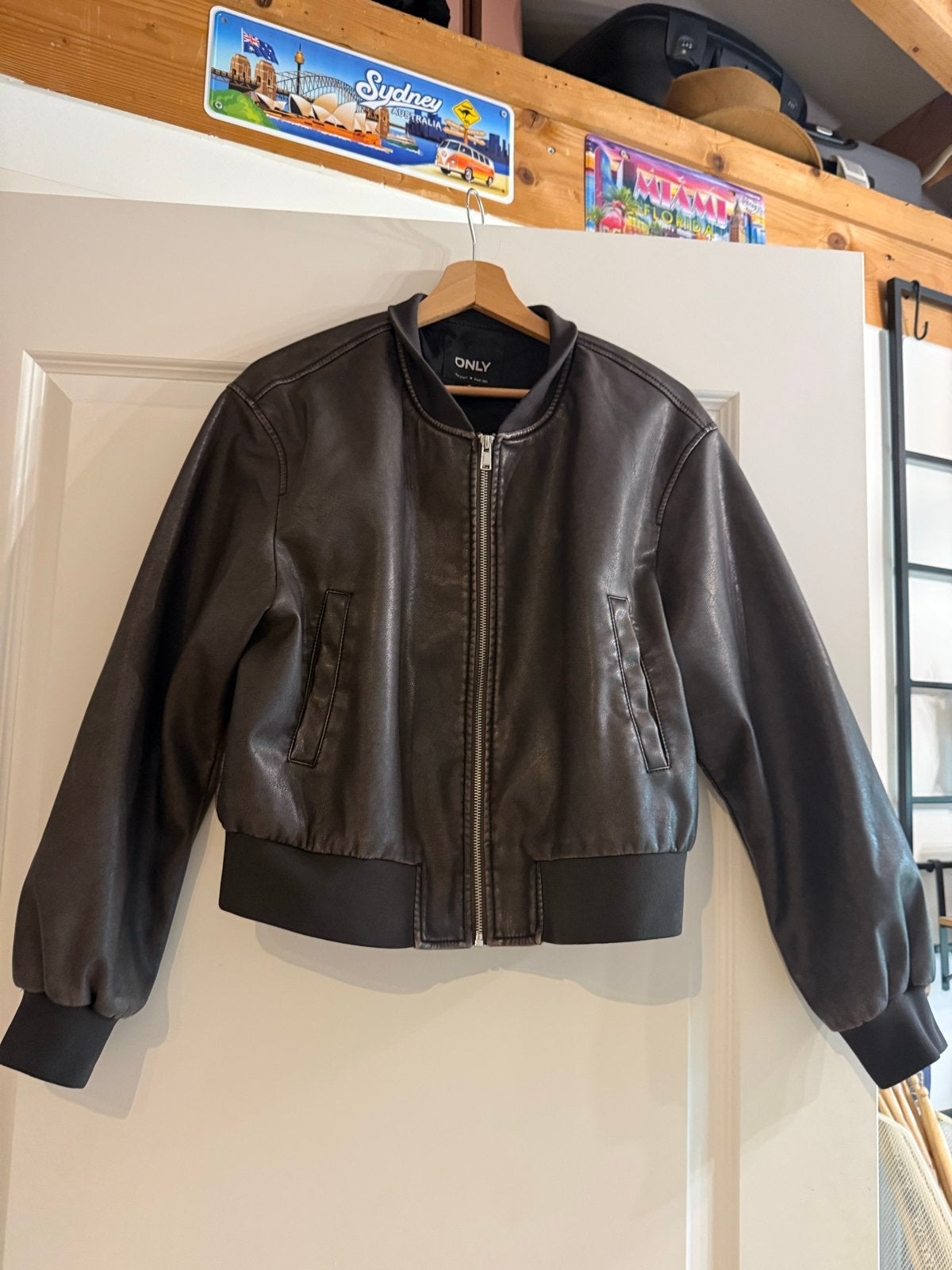 Only nep leren zomerjas maat M, Kleding | Dames, Ophalen of Verzenden, Zo goed als nieuw, Maat 38/40 (M), Bruin