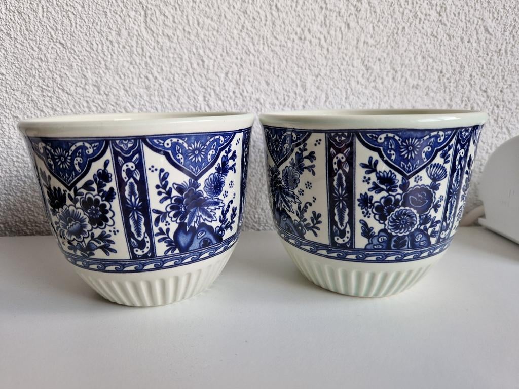 2 bloempotten M12 Boch Belgium (Delfts Blauw), Ophalen