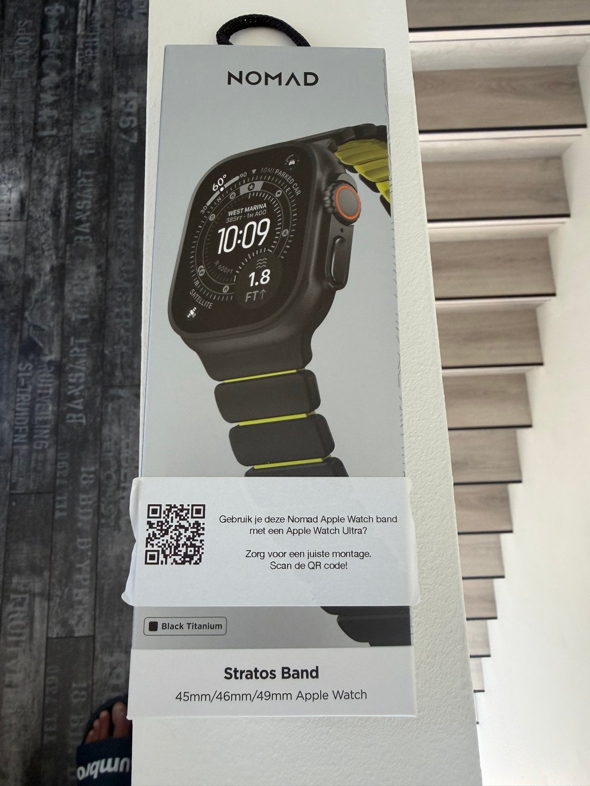 Nomad Stratos Band Black Titanium voor Apple Watch, Ophalen of Verzenden, Zo goed als nieuw, Zwart
