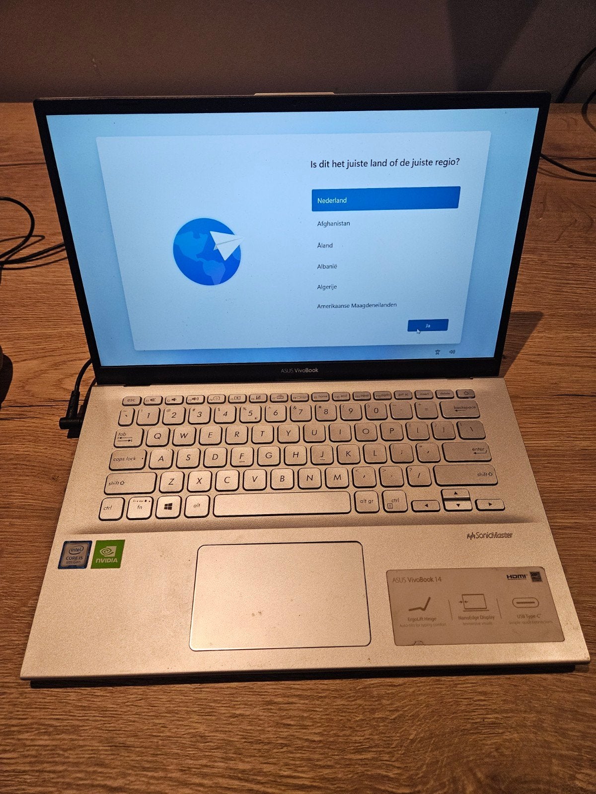 ASUS vivobook 14, Computers en Software, Windows Laptops, Ophalen, 2 tot 3 Ghz, 14 inch, Asus vivobook