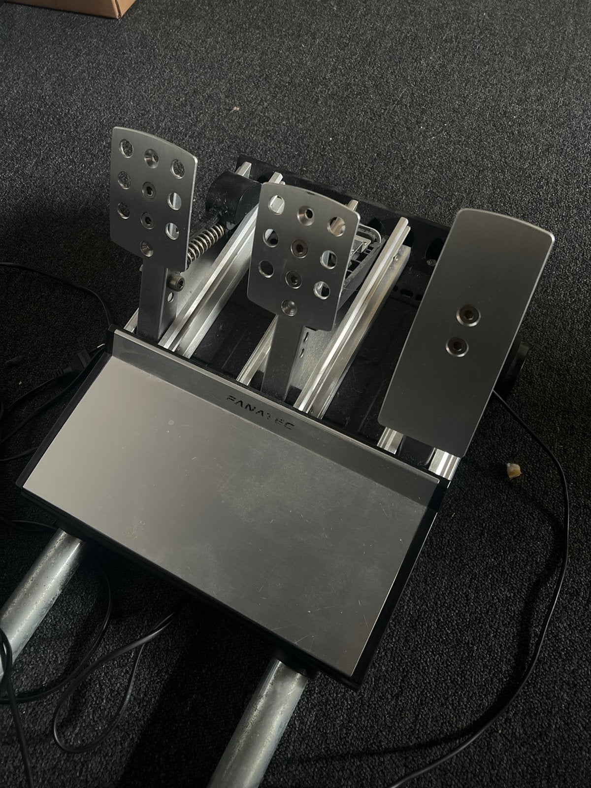 Fanatec CSR Elite Pedalen, Ophalen, Zo goed als nieuw